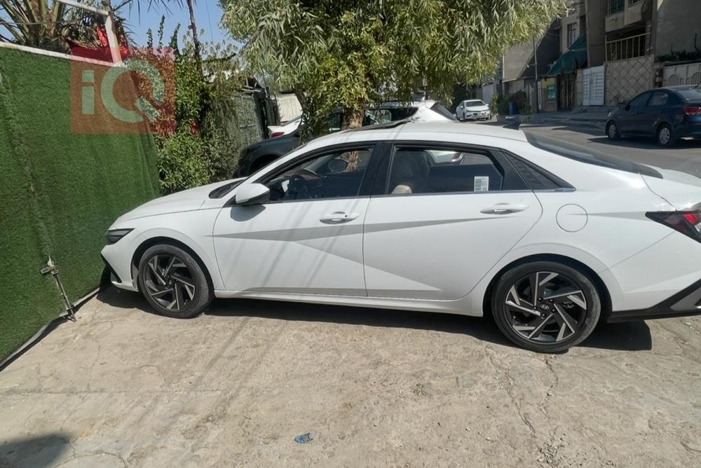 هيونداي النترا